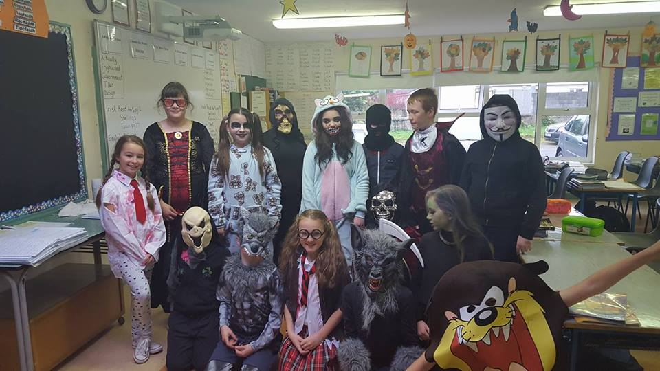 swinford-national-school-halloween-2016-11
